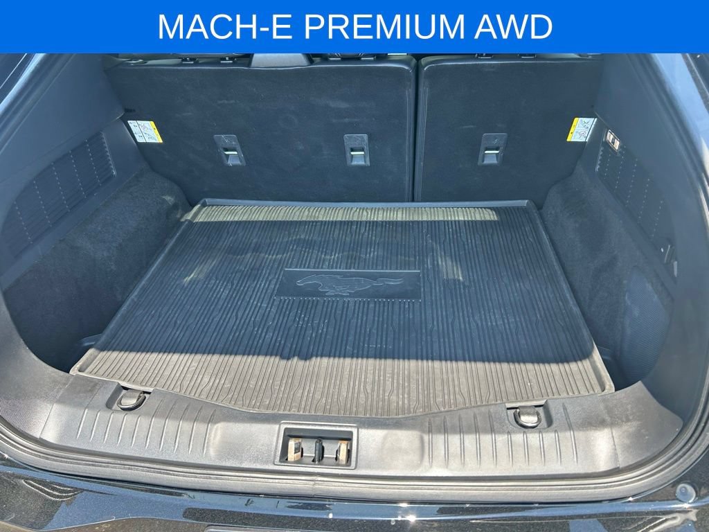 Certified 2023 Ford Mustang Mach-E Premium AWD/4WD image 9