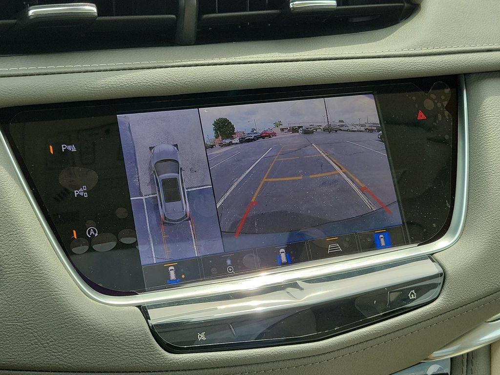 New 2026 Cadillac XT5 Premium Luxury w/ Driver Assist Package AWD/4WD image 15