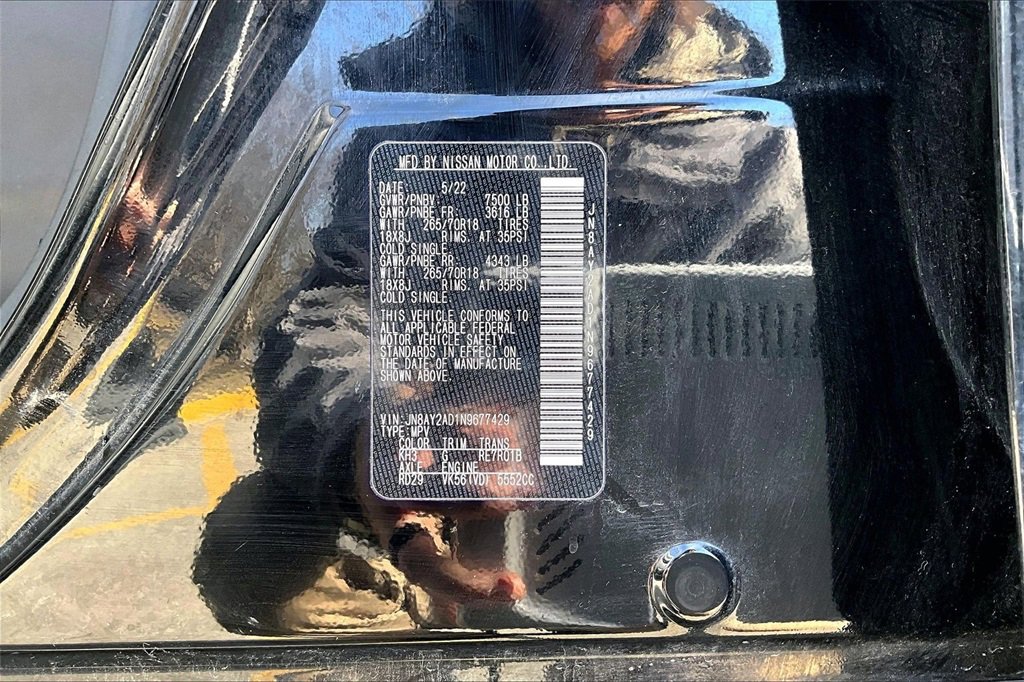 Used 2022 Nissan Armada SV image 36