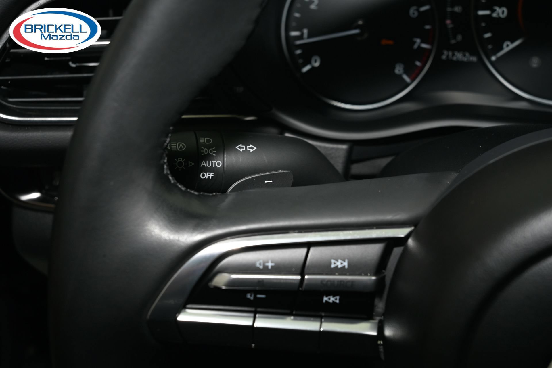 Used 2023 MAZDA CX-30 AWD 2.5 S w/ Premium Package image 34