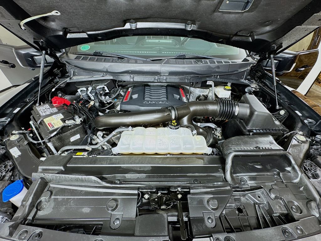 Used 2022 Ford F150 Raptor w/ Equipment Group 801A High AWD/4WD image 29