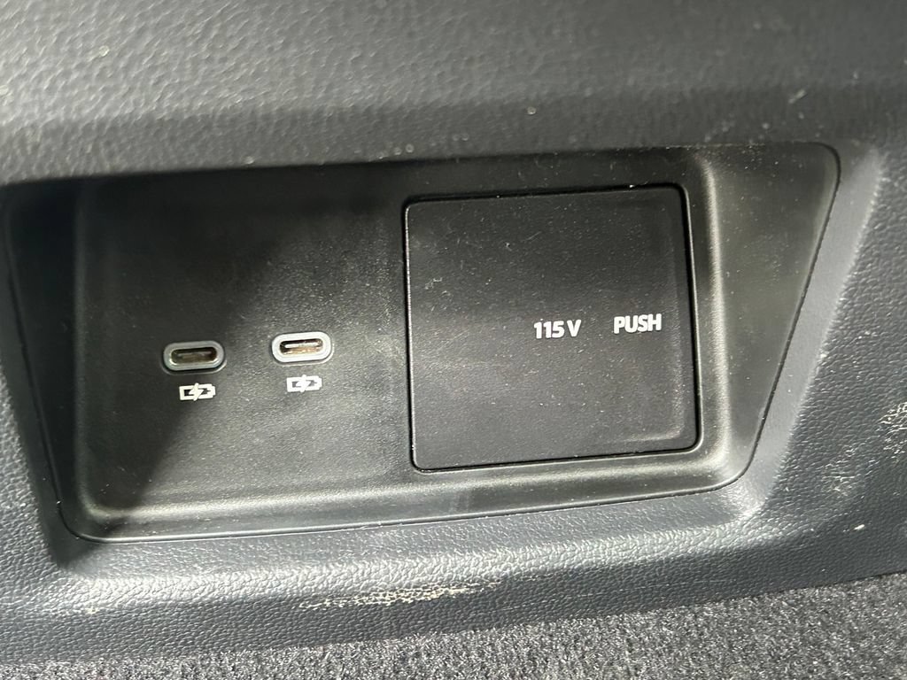 Used 2026 Volkswagen Atlas SE AWD/4WD image 24