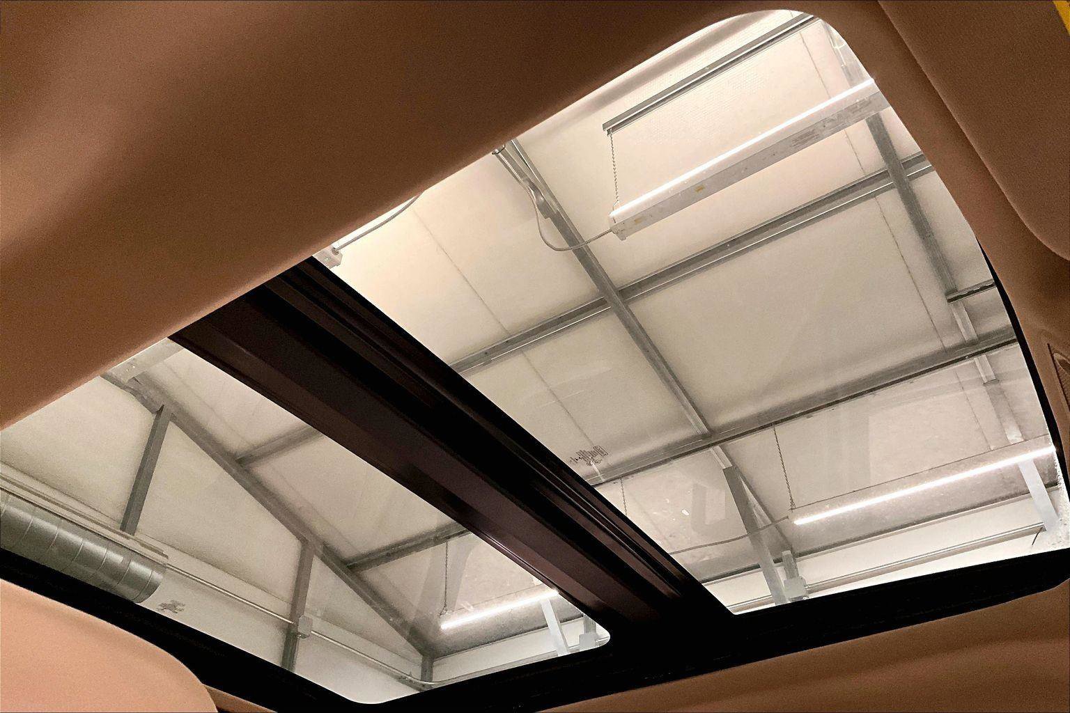 Used 2019 Ford F150 Lariat w/ Equipment Group 502A Luxury image 21