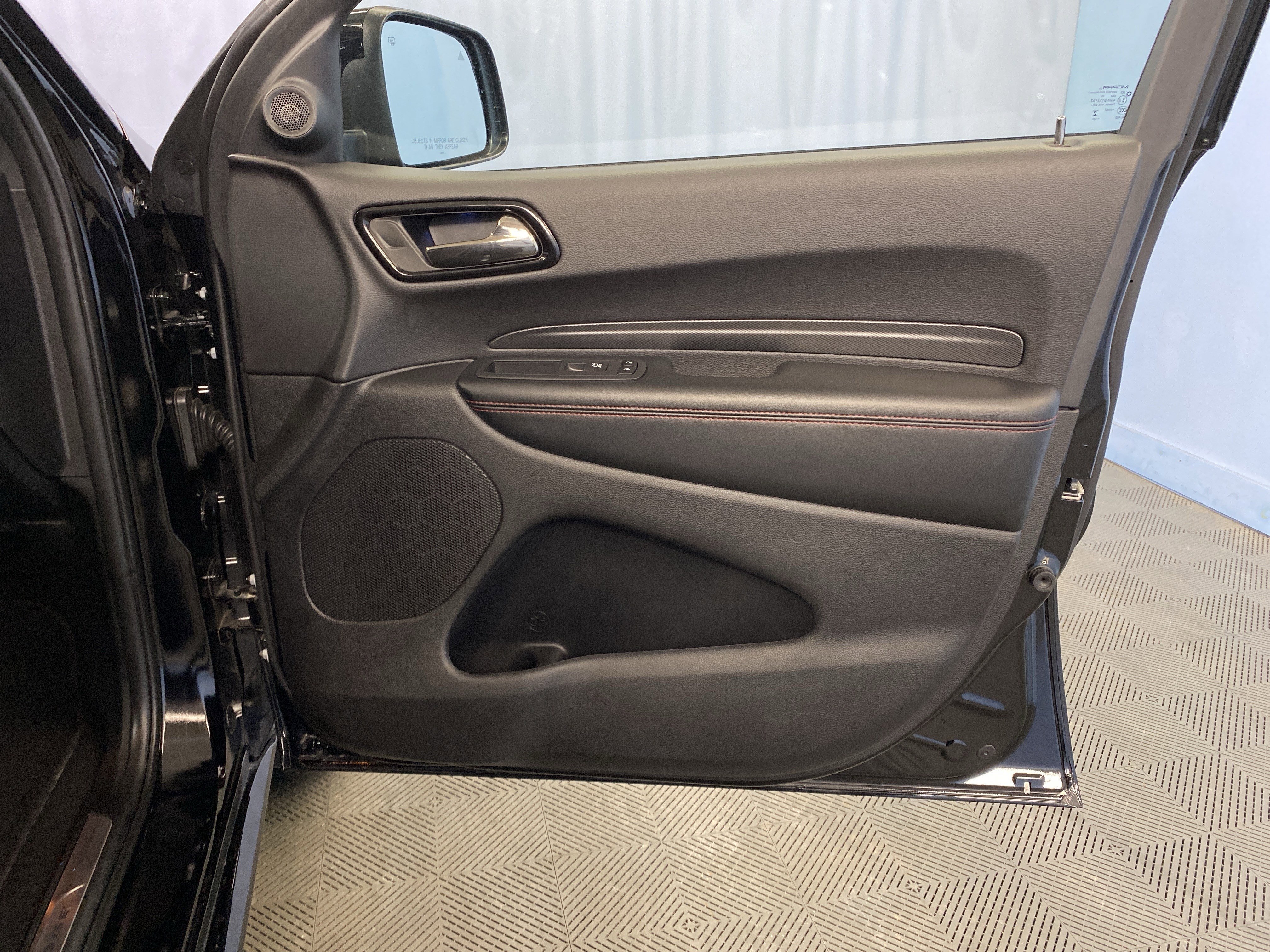 Certified 2025 Dodge Durango GT image 46