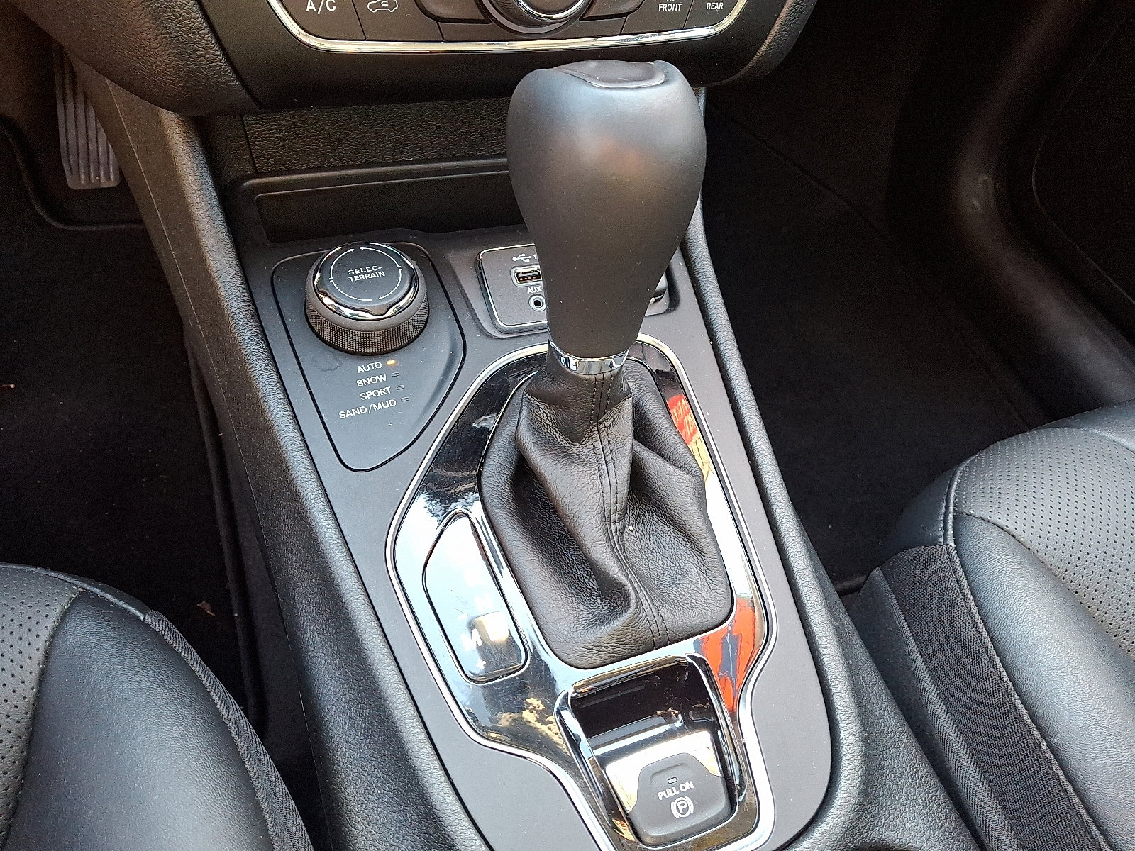 Certified 2022 Jeep Cherokee Limited image 16