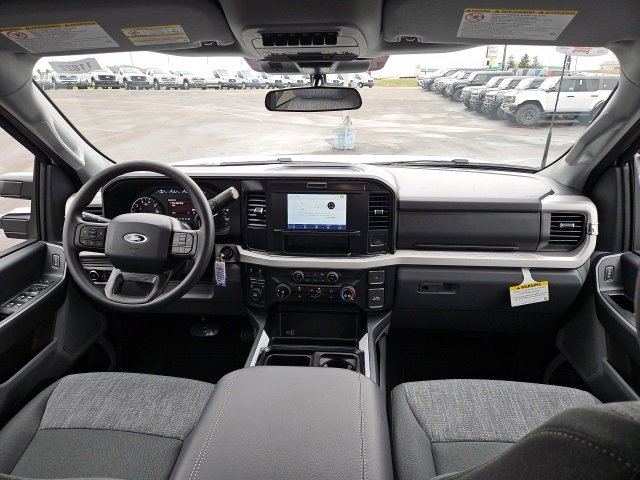 New 2025 Ford F350 XLT image 12