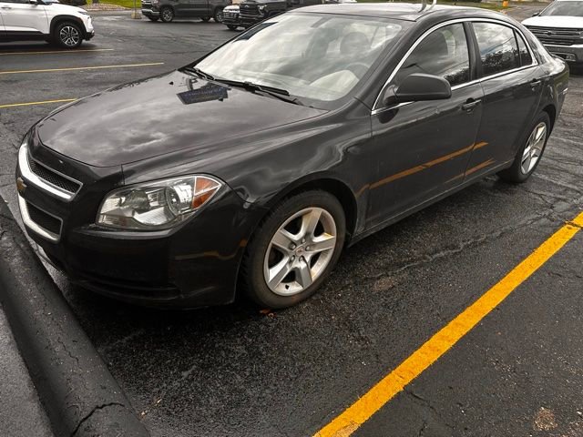 Used 2011 Chevrolet Malibu LS FWD image 2