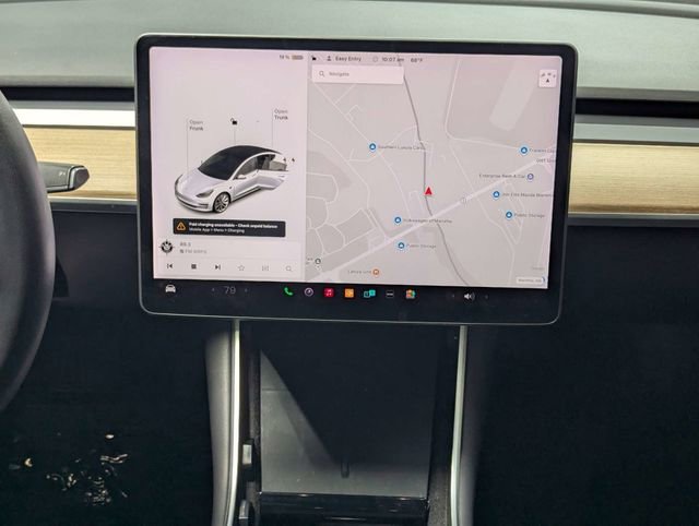 Used 2019 Tesla Model 3 Performance image 12