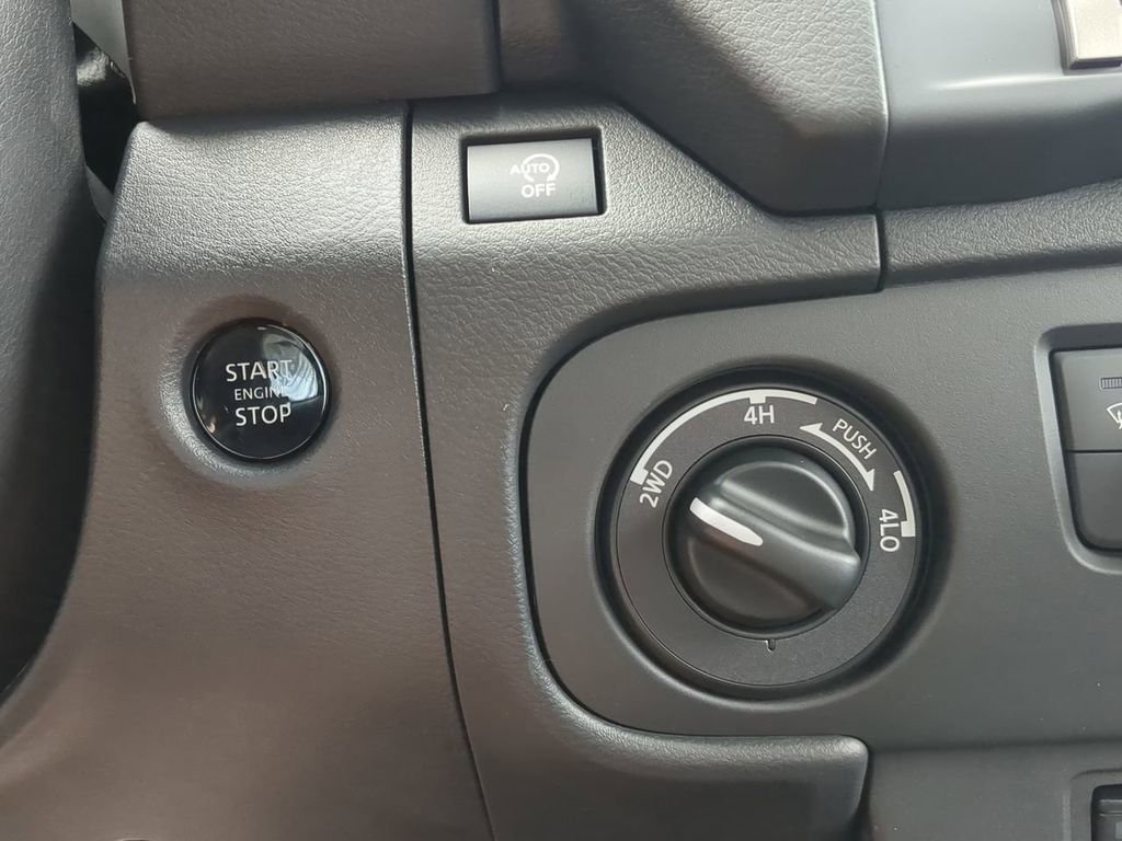 New 2026 Nissan Frontier SV image 25