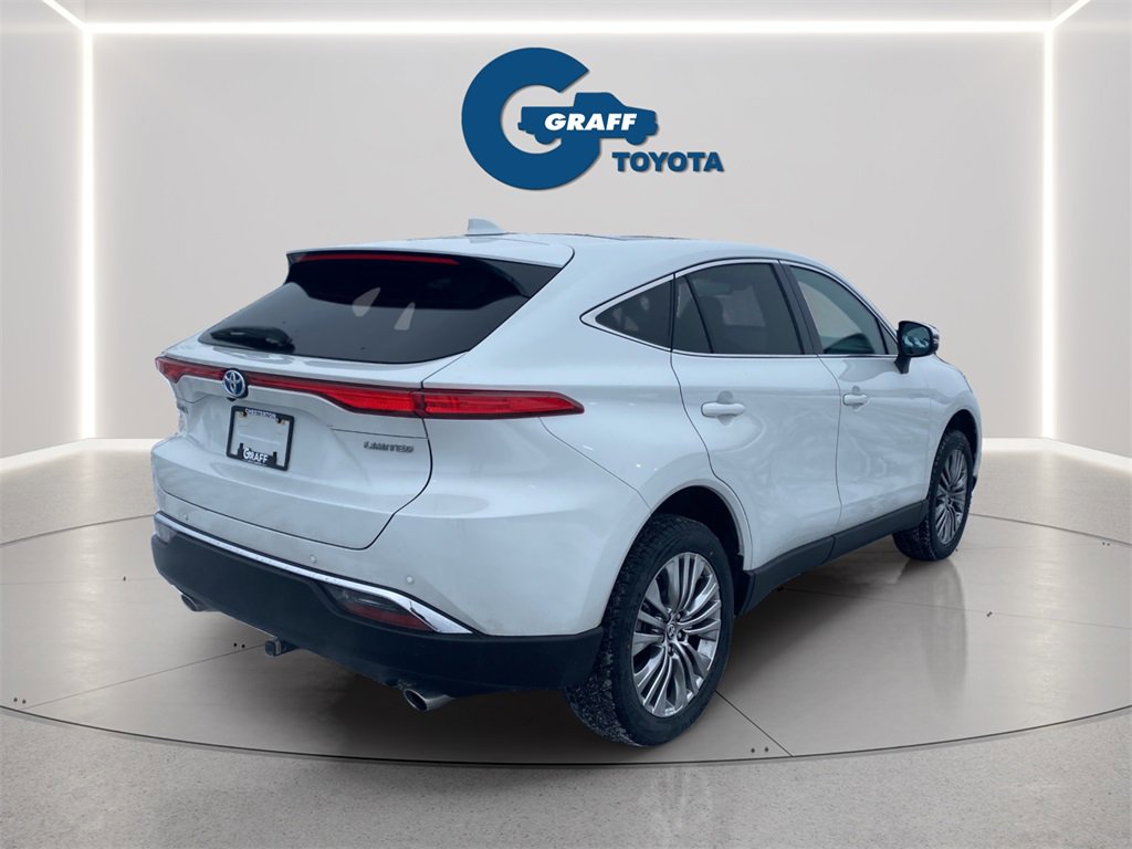 Used 2024 Toyota Venza Limited image 7