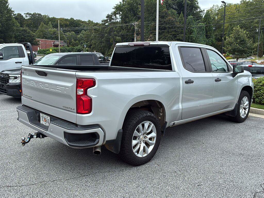 Used 2020 Chevrolet Silverado 1500 Custom w/ Custom Value Package RWD image 2