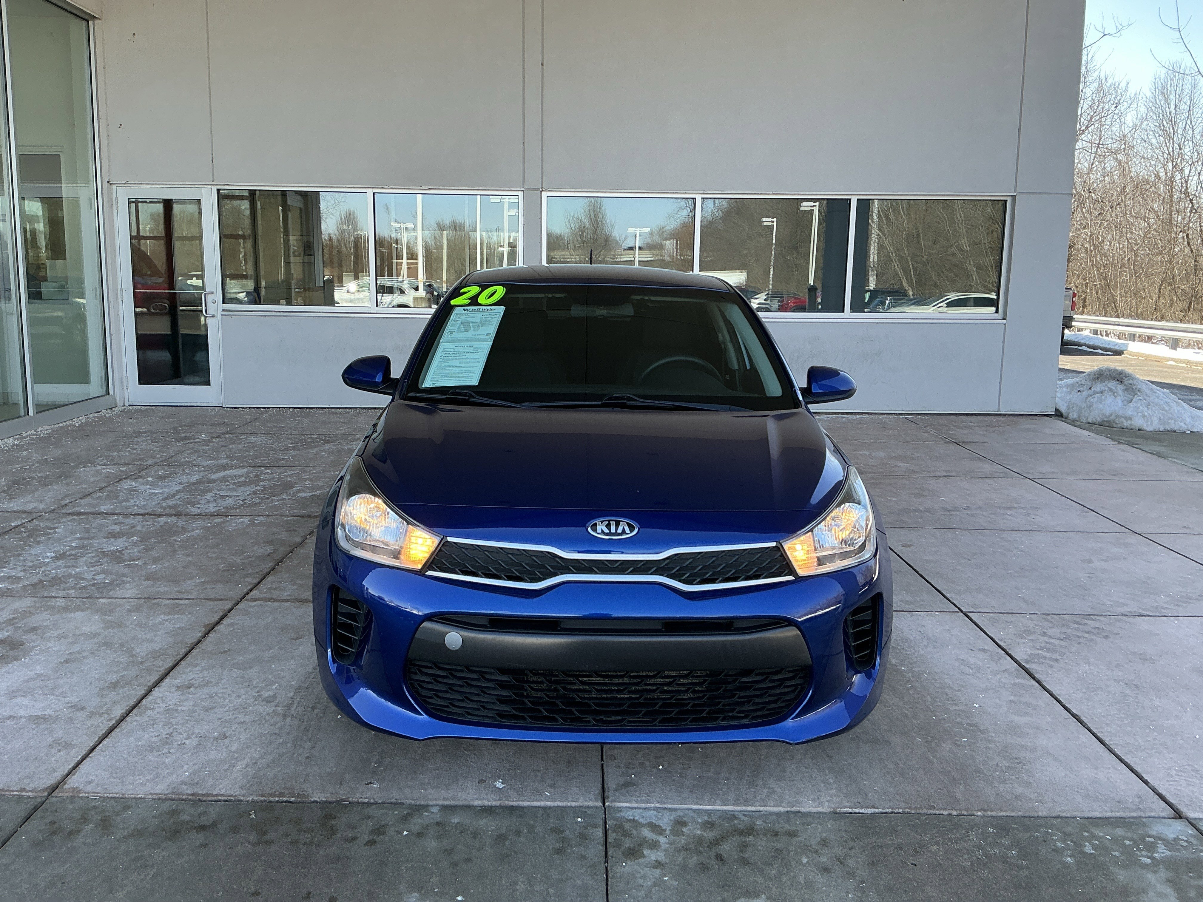 Used 2020 Kia Rio S image 2