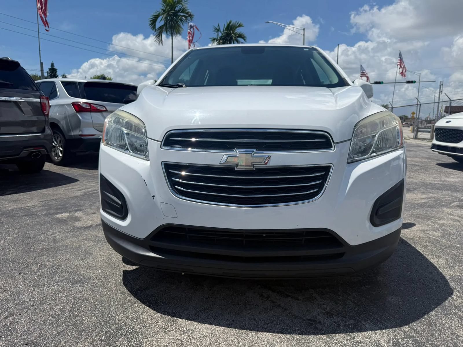 Used 2016 Chevrolet Trax LS FWD image 2