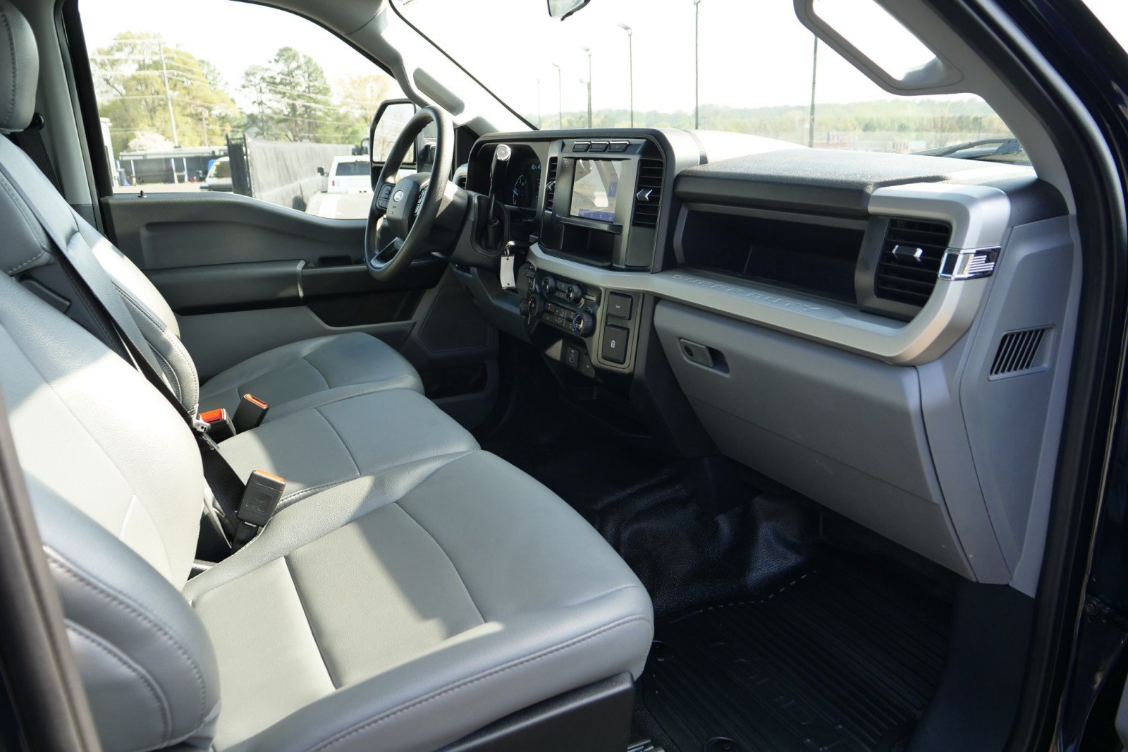 Used 2024 Ford F350 XL RWD image 22
