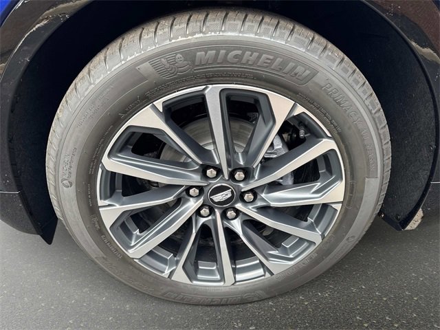 New 2025 Cadillac Lyriq Sport image 10