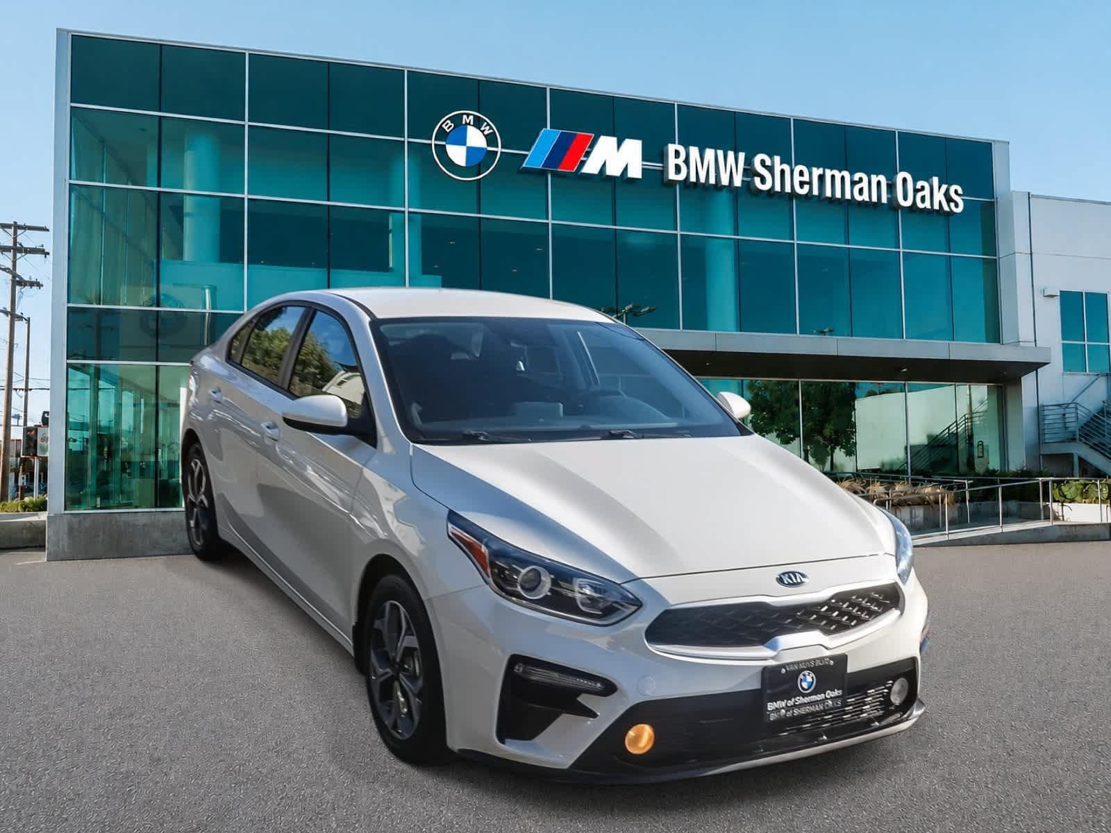 Used 2020 Kia Forte LXS FWD image 3