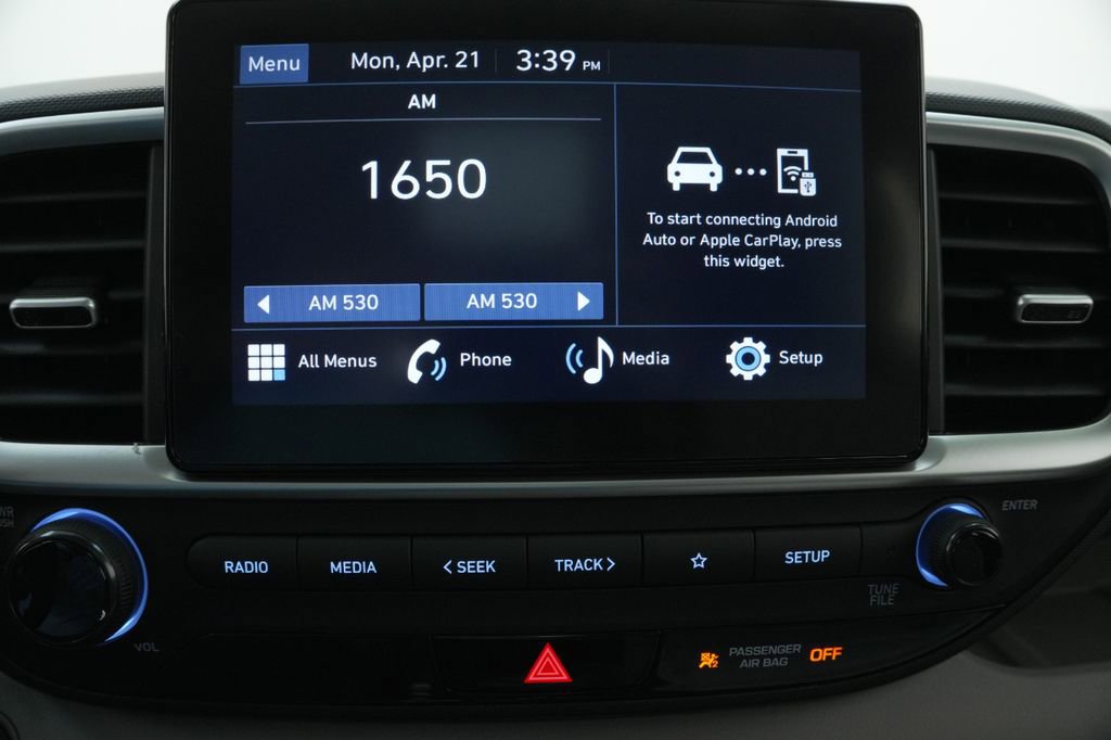 New 2025 Hyundai Venue SEL image 41