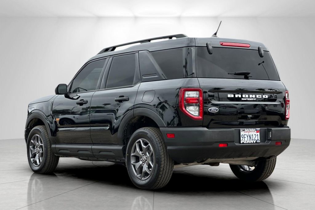 Used 2023 Ford Bronco Sport Badlands image 6