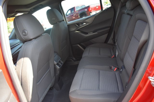 New 2026 Chevrolet Equinox LT FWD image 18