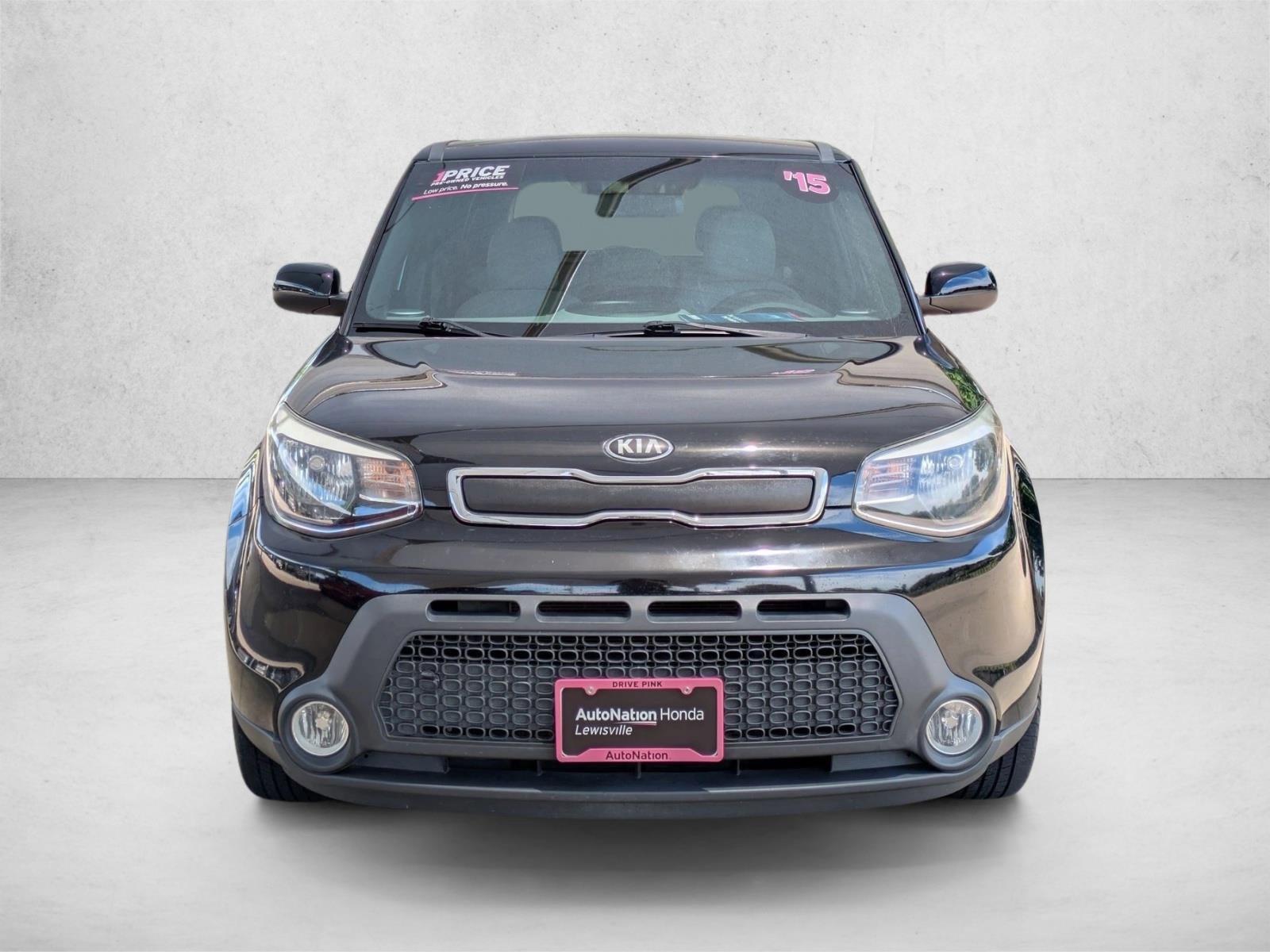 Used 2015 Kia Soul FWD image 2