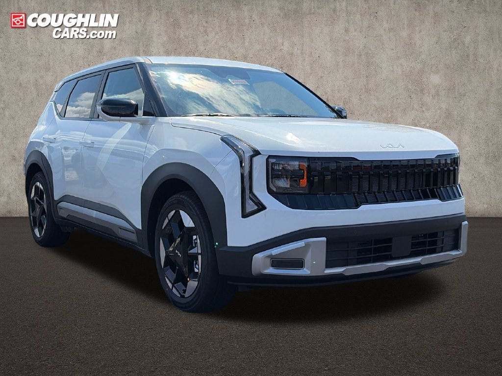 New 2027 Kia Seltos S