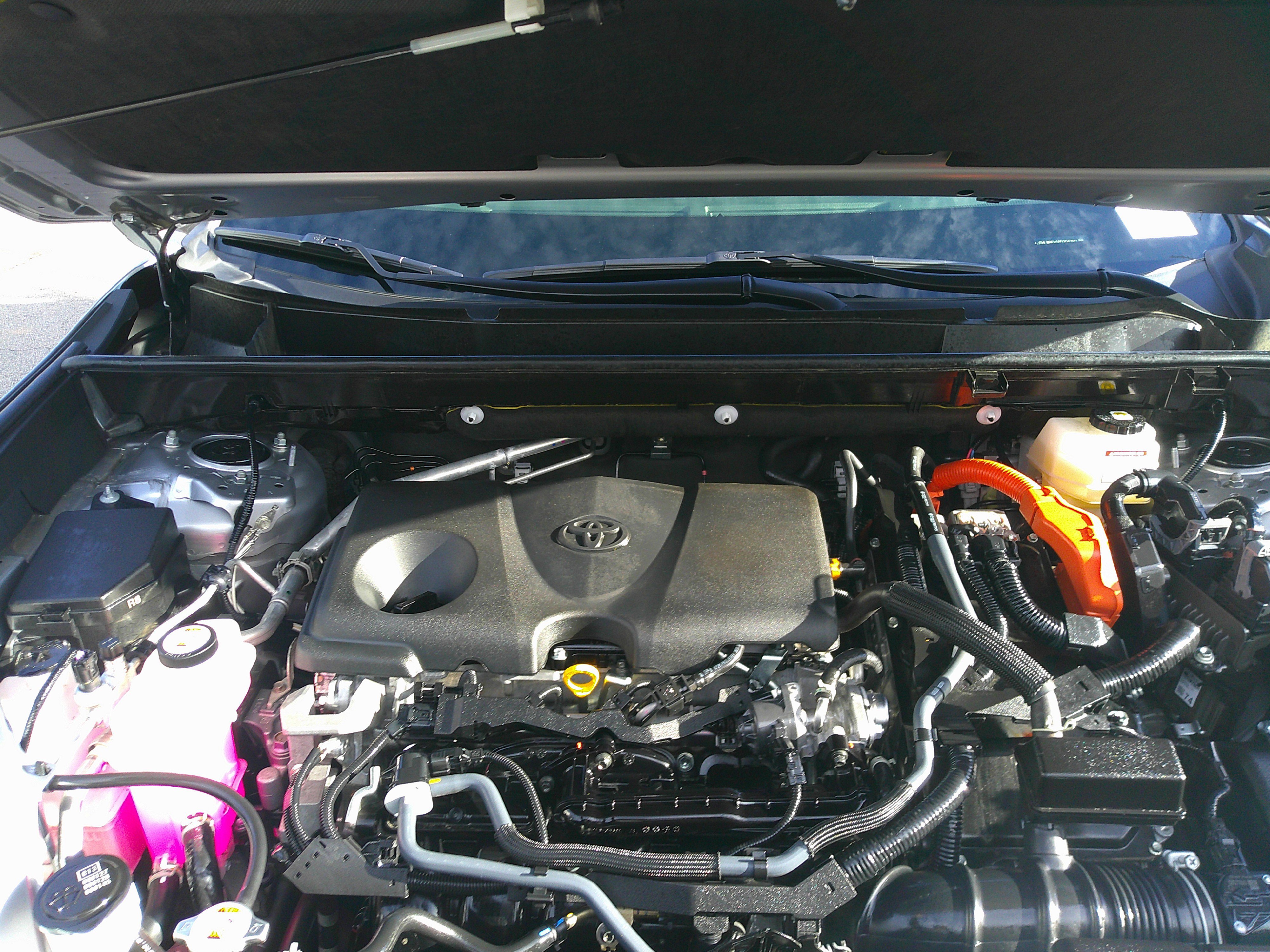 Used 2023 Toyota RAV4 LE image 34