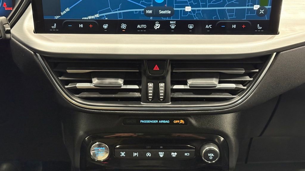 Used 2024 Ford Escape Platinum AWD/4WD image 40