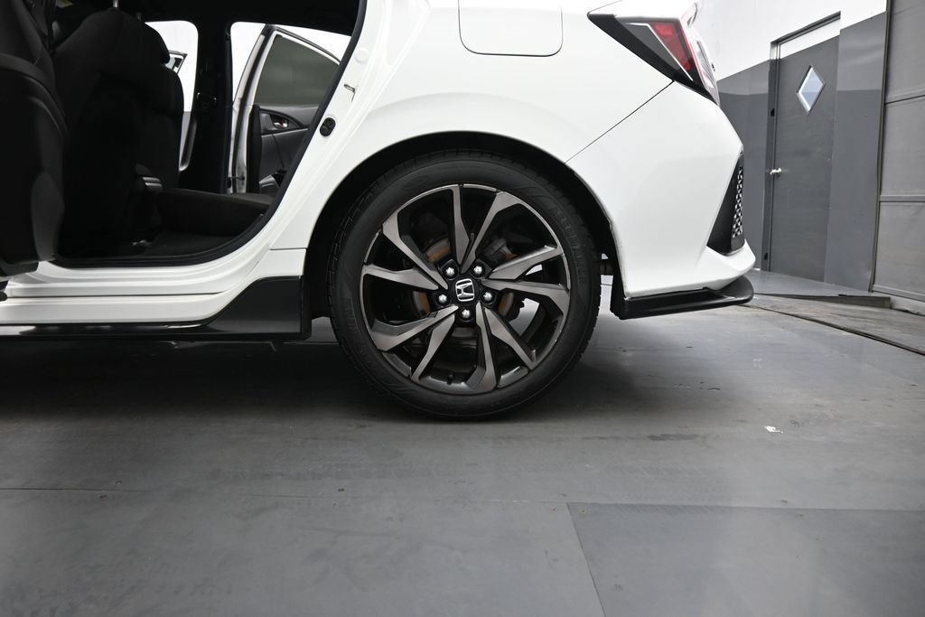 Used 2018 Honda Civic Sport image 14