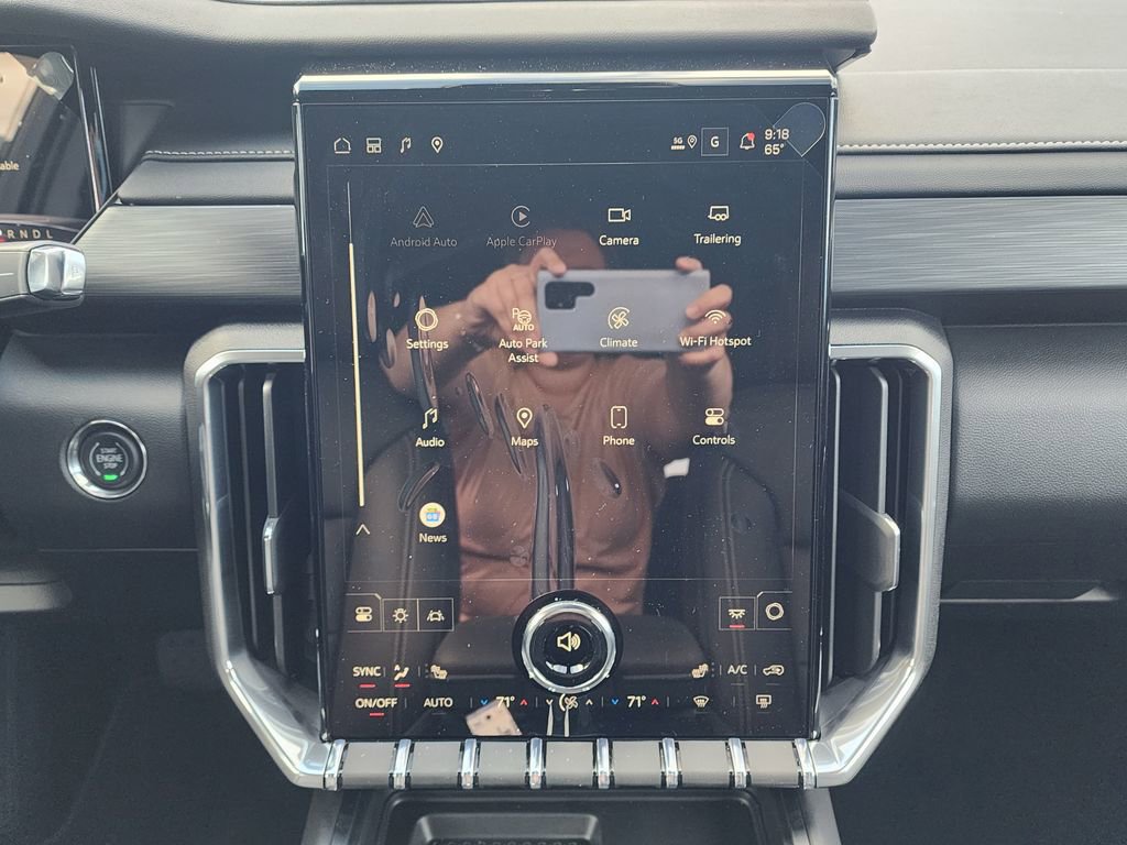 New 2026 GMC Acadia Elevation image 30