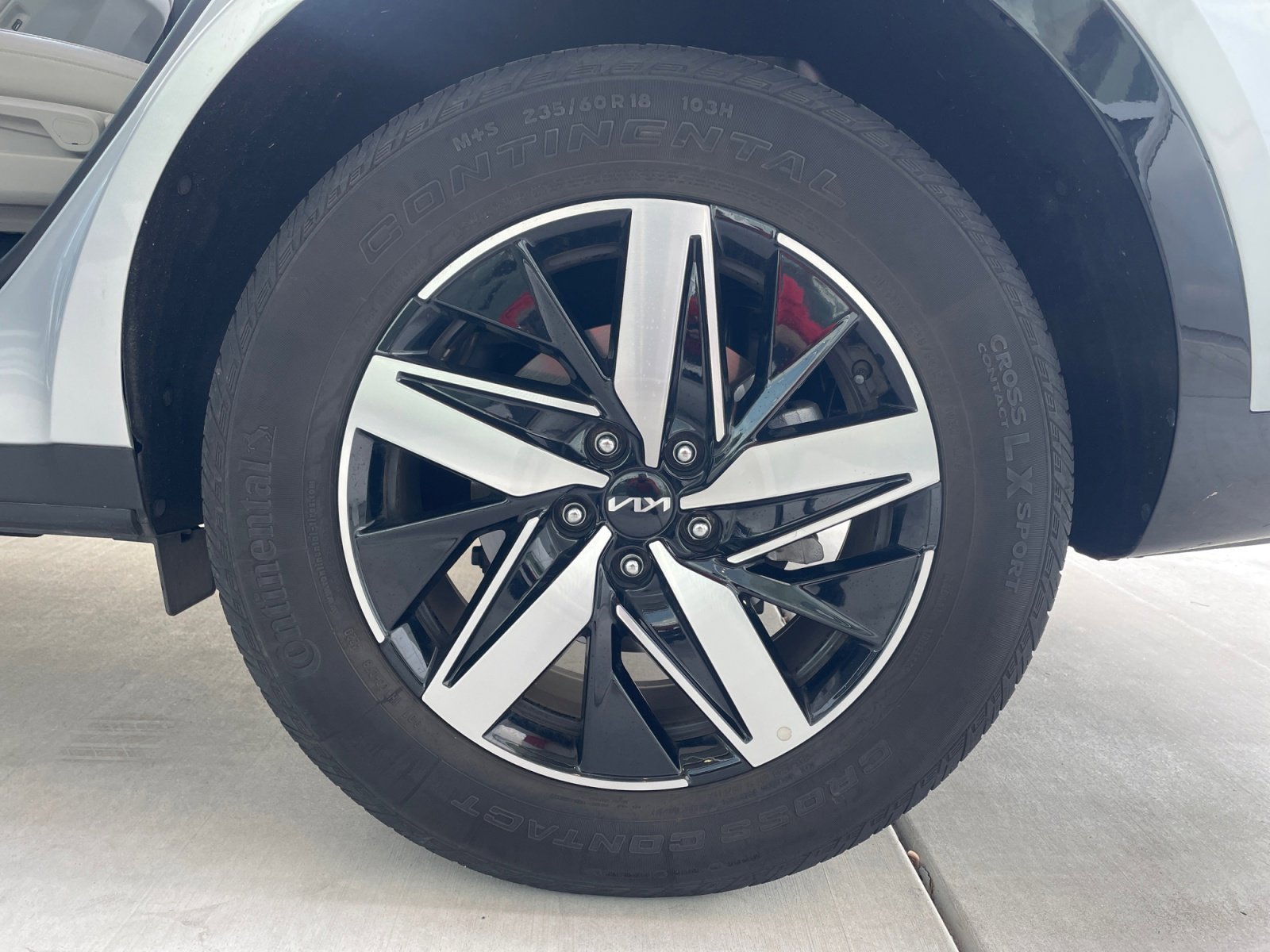 Used 2022 Kia Sorento S w/ Panoramic Sunroof Package image 26