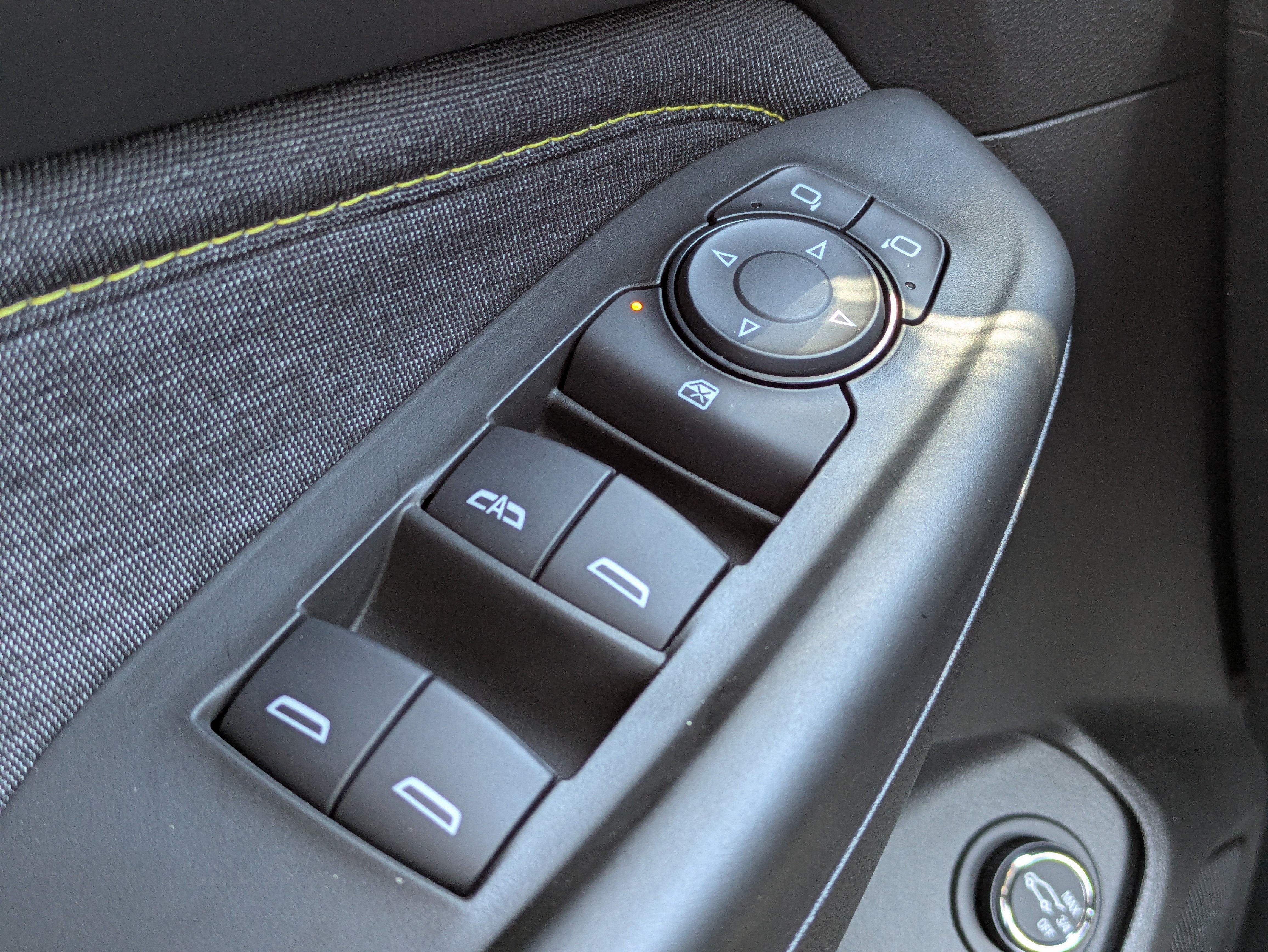 New 2025 Chevrolet TrailBlazer ACTIV w/ Convenience Package FWD image 14