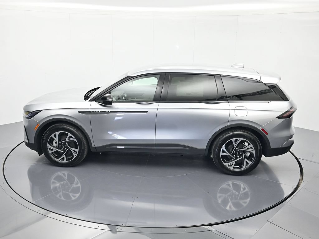 New 2026 Lincoln Nautilus Premier w/ Jet Appearance Package AWD/4WD image 35