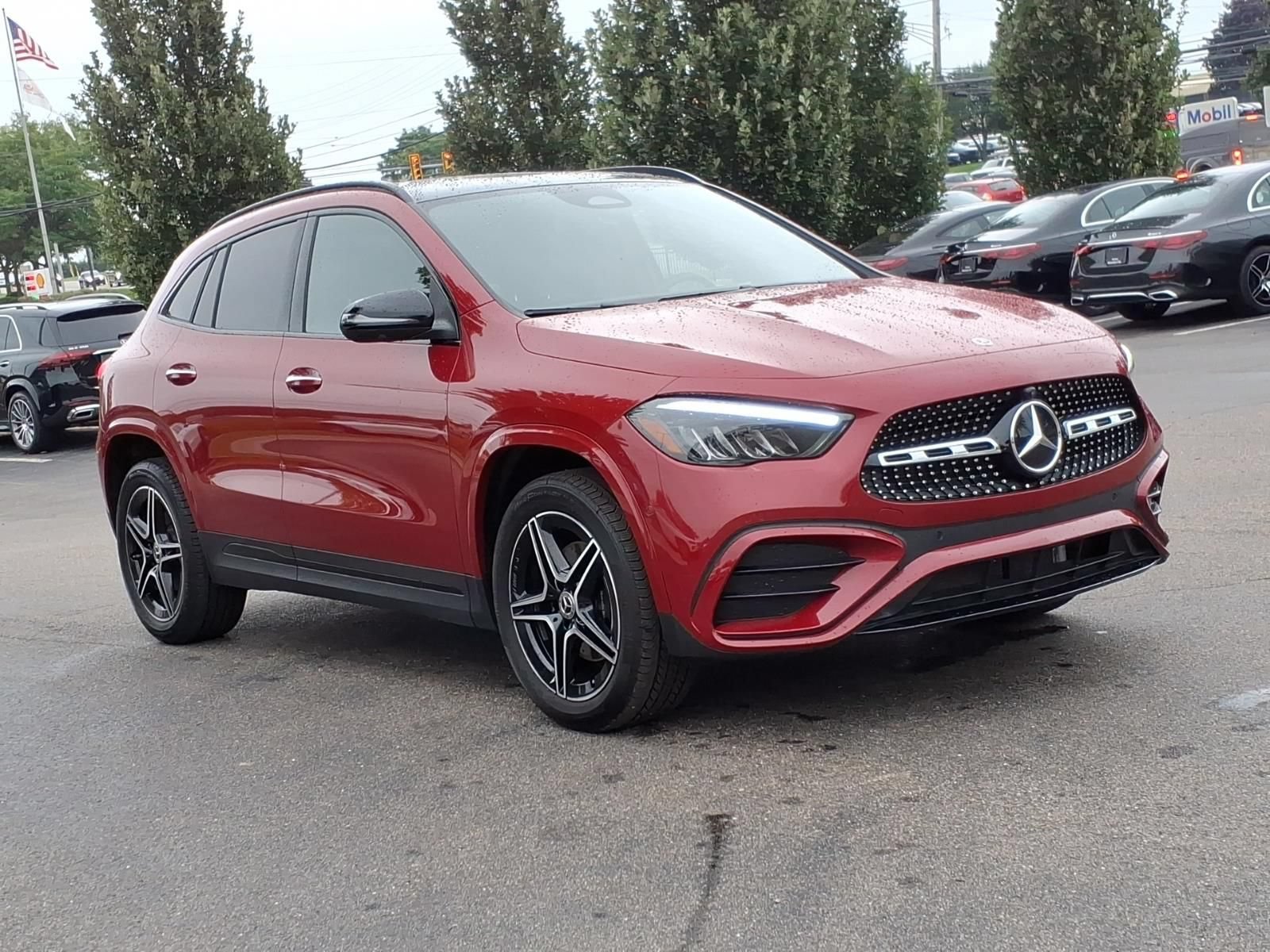 Used 2025 Mercedes-Benz GLA 250 4MATIC image 8