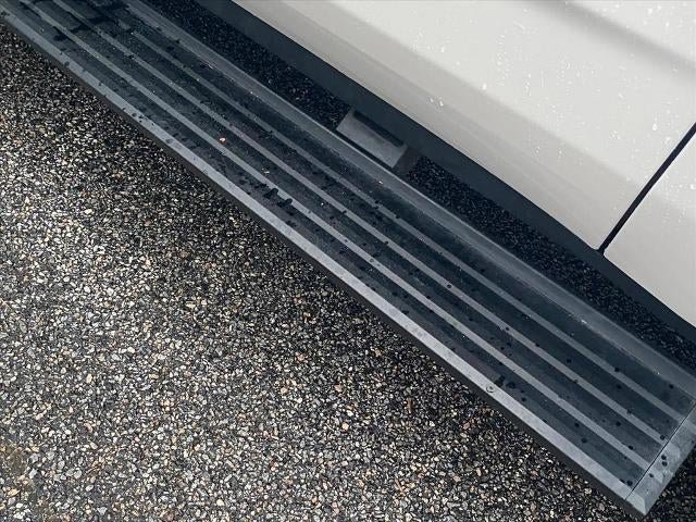 Used 2022 Chevrolet Suburban High Country AWD/4WD image 29
