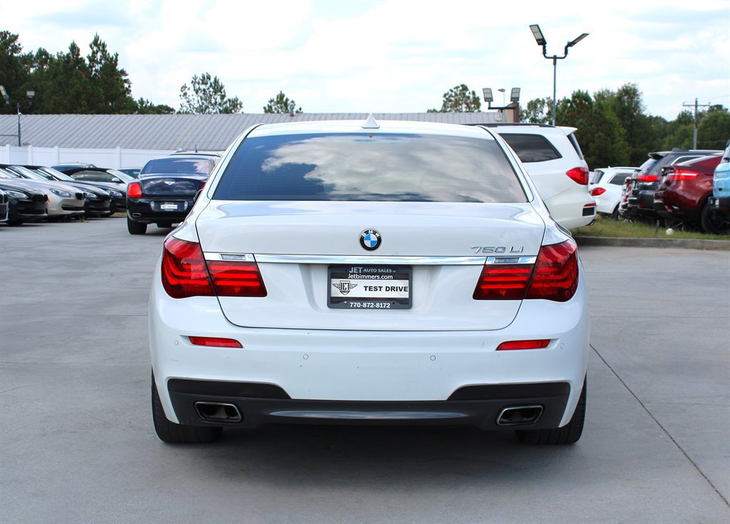 Used 2013 BMW 750Li RWD image 6