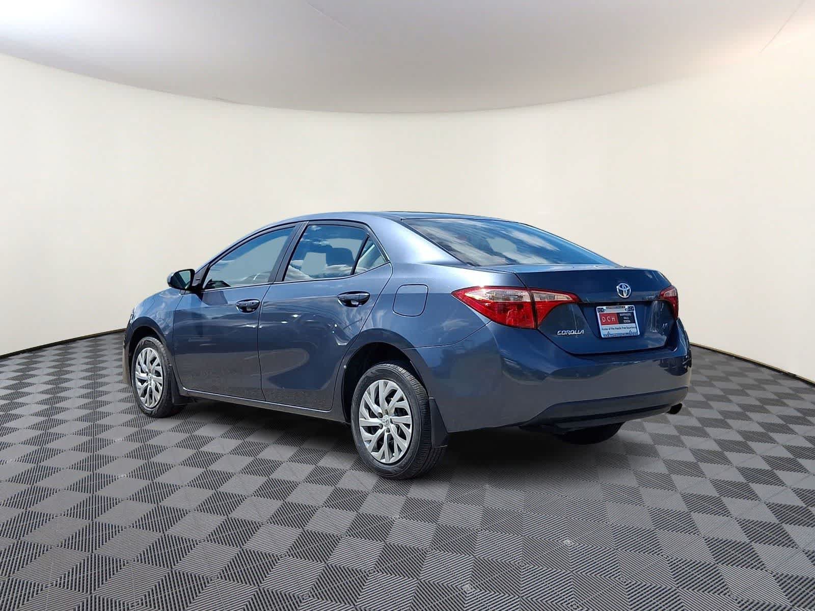 Certified 2018 Toyota Corolla LE FWD image 7