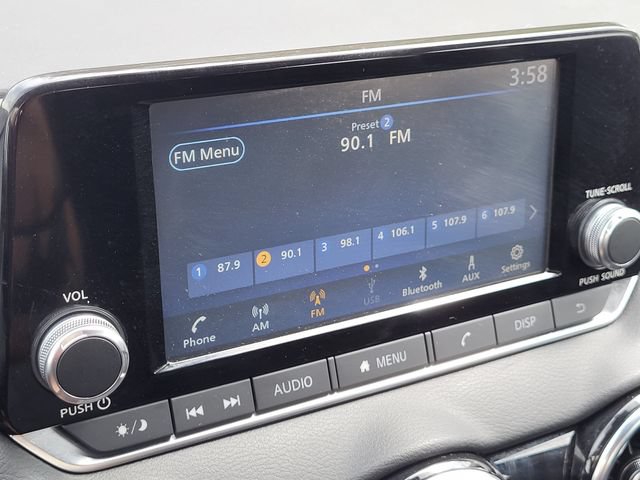 Certified 2025 Nissan Sentra S FWD image 16