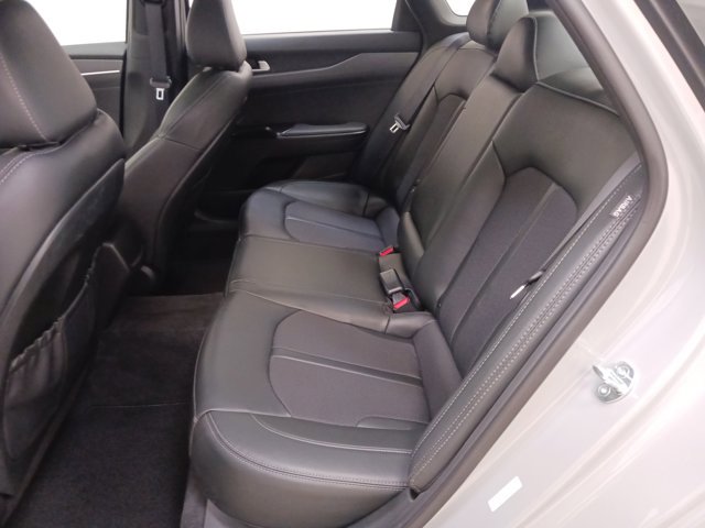 Used 2023 Kia K5 GT-Line image 13