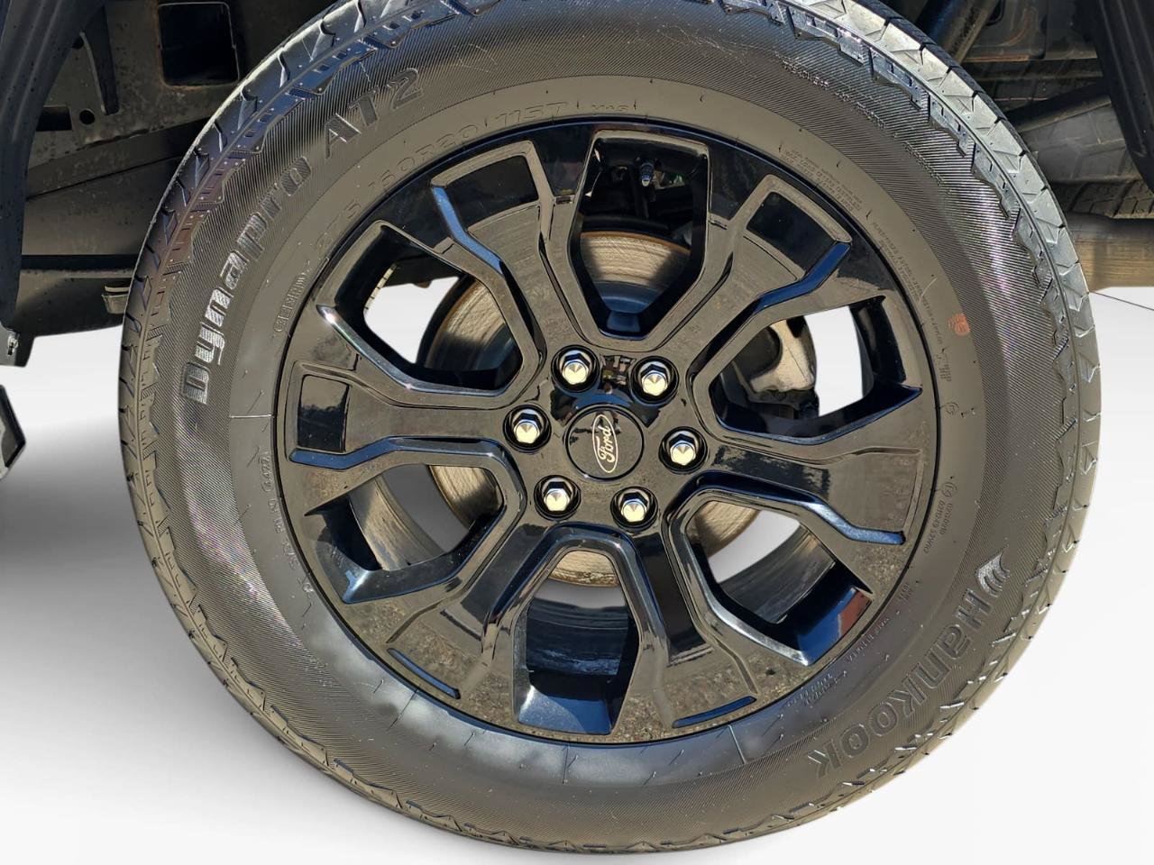 Used 2023 Ford F150 Lariat w/ Equipment Group 502A High AWD/4WD image 11