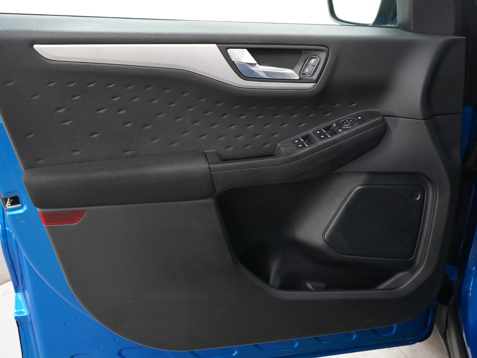 Used 2020 Ford Escape SE FWD image 20
