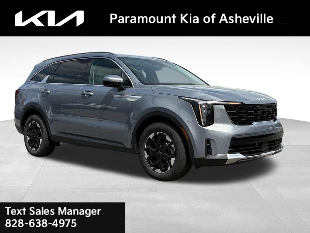 Certified 2025 Kia Sorento S image 1