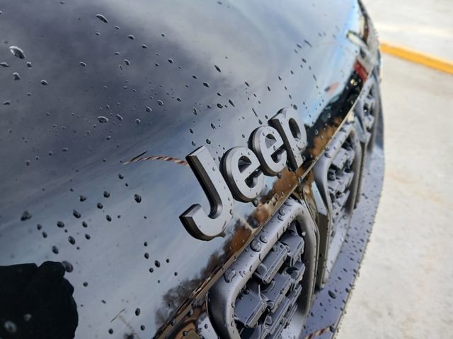 New 2026 Jeep Compass Latitude AWD/4WD image 39