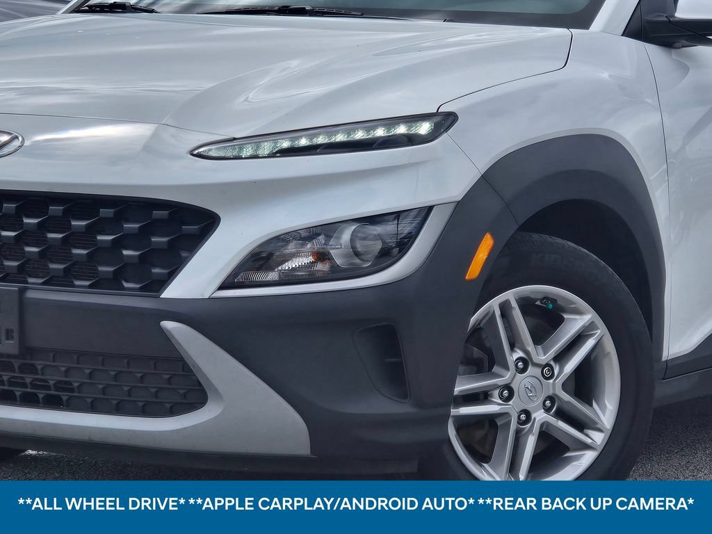 Used 2022 Hyundai Kona SE AWD/4WD image 2
