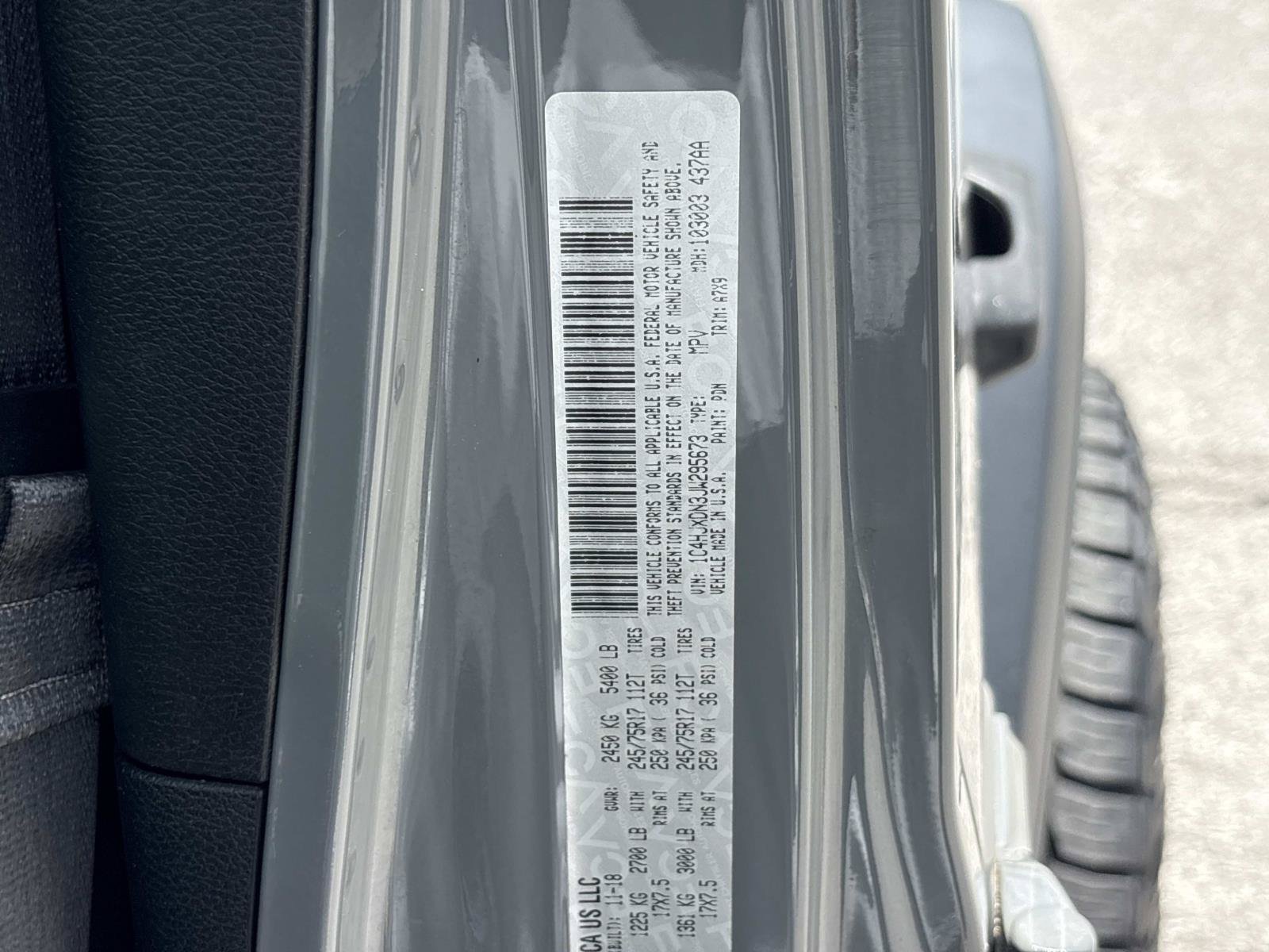 Used 2018 Jeep Wrangler Unlimited Sport AWD/4WD image 36