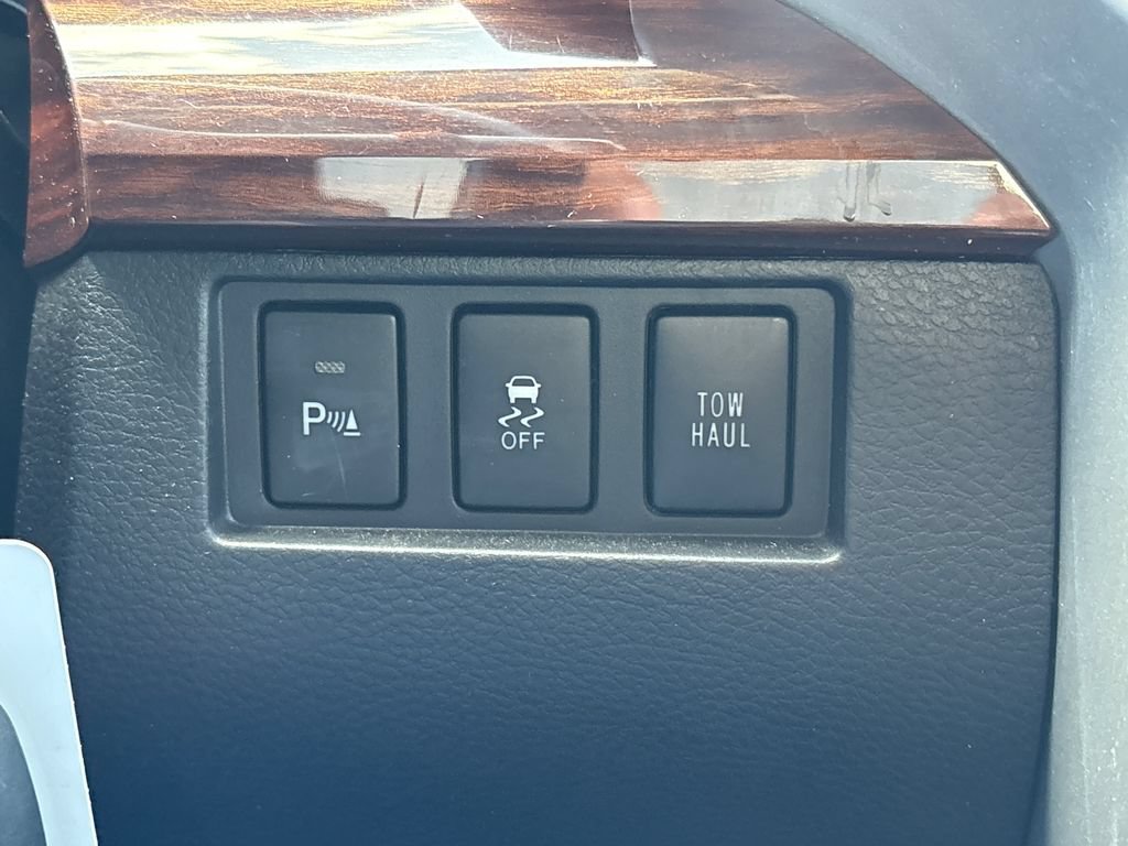 Used 2014 Toyota Tundra Limited w/ Limited Premium Package AWD/4WD image 61