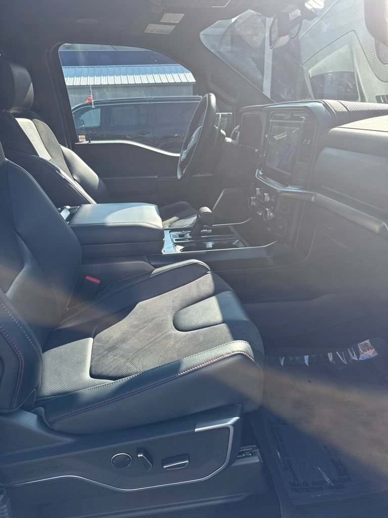 Used 2025 Ford F150 Raptor AWD/4WD image 10