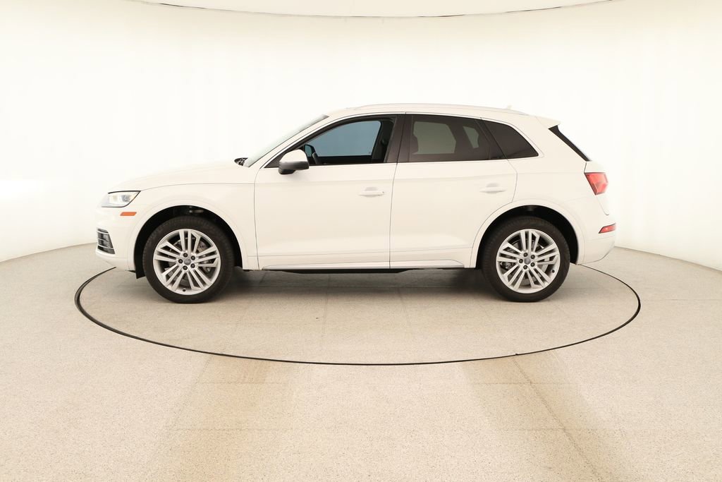 Used 2018 Audi Q5 2.0T Premium Plus w/ Premium Plus Package AWD/4WD image 2