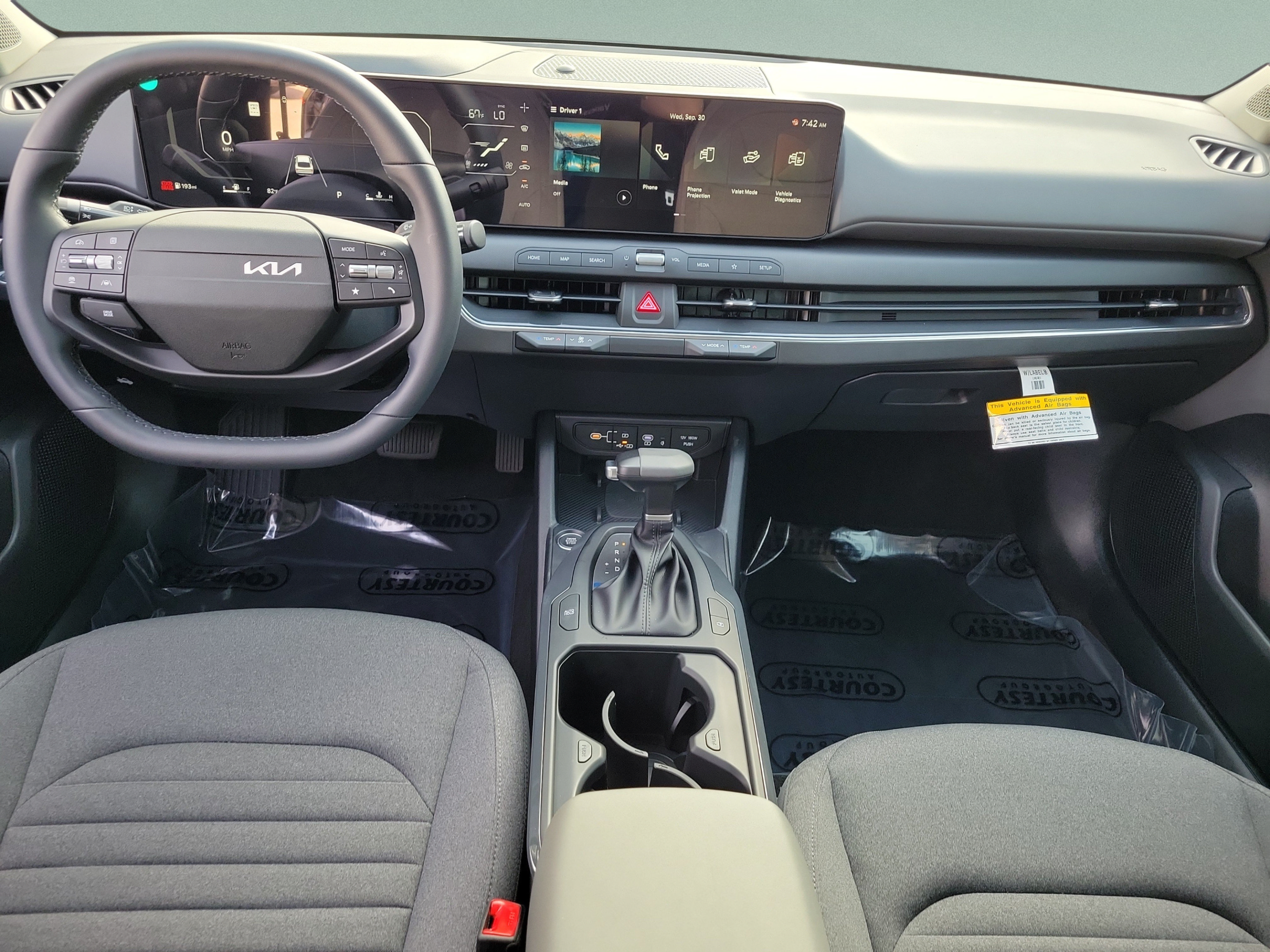 Certified 2025 Kia K4 EX FWD image 13