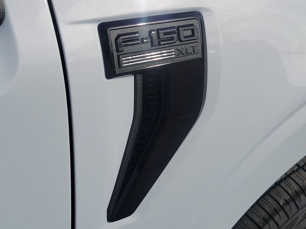 New 2025 Ford F150 XLT w/ Equipment Group 302A MID image 8