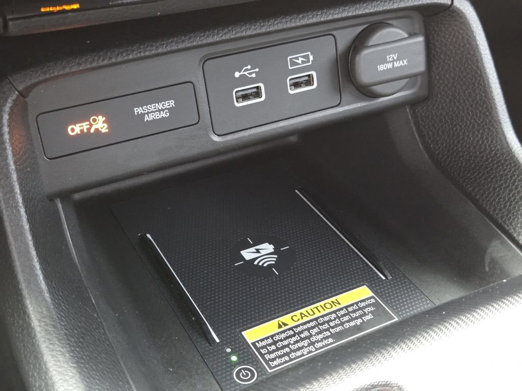 Used 2023 Honda Civic Touring image 6